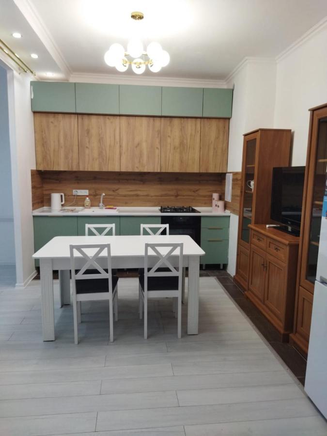 Sweet Home Aktau  Luaran gambar